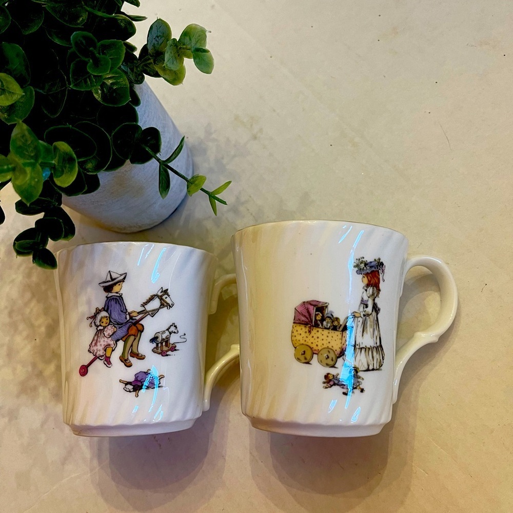 Staffordshire Children’s cups